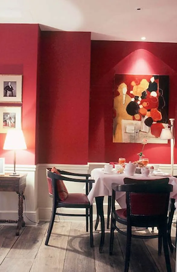 Hotel Sainte-Beuve Parigi Francia